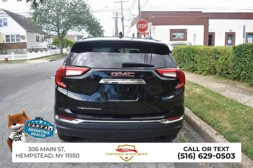 2023 GMC Terrain SLT