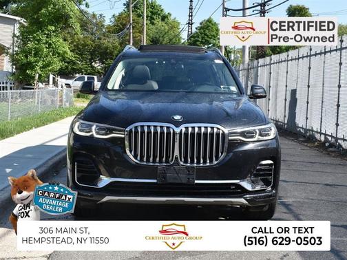 Black Sapphire Metallic 2021 BMW X7 xDrive40i