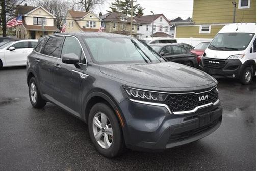 2023 Kia Sorento LX