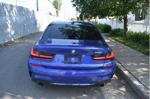 2022 BMW 330 330i