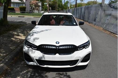 2022 BMW 330 330i