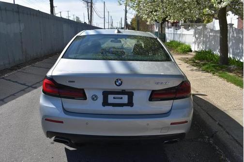 2021 BMW 530 xDrive