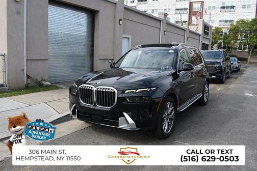Black Sapphire Metallic 2025 BMW X7 xDrive40i