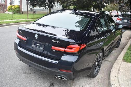 2022 BMW 540 i xDrive