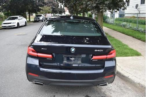 2022 BMW 540 i xDrive