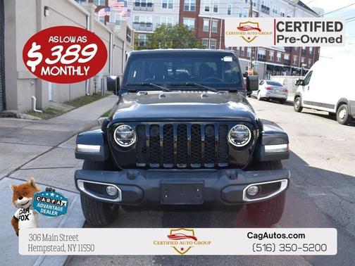 2022 Jeep Gladiator Sport