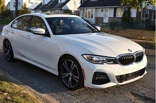2022 BMW 330 xDrive