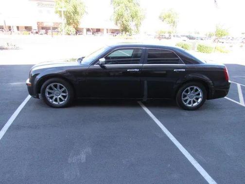 2006 Chrysler 300C Base