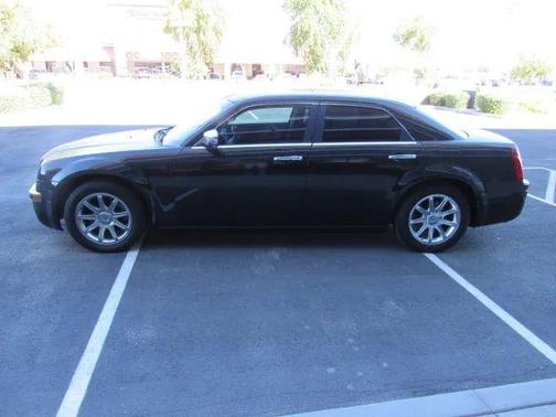 2006 Chrysler 300C Base