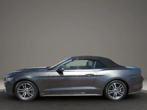 2017 Ford Mustang EcoBoost Premium