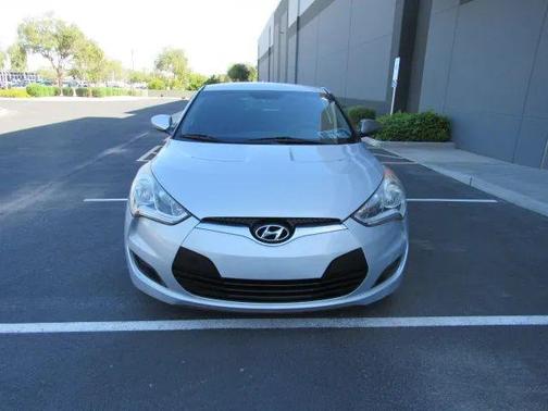 2016 Hyundai Veloster Base
