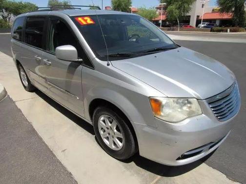 2012 Chrysler Town & Country Touring