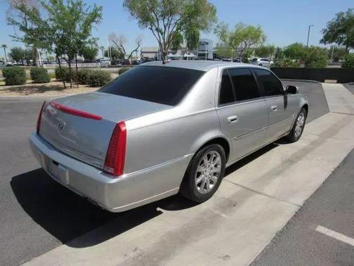 2008 Cadillac DTS