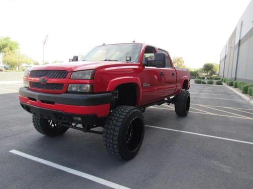 2003 Chevrolet Silverado 2500 LS H/D Crew Cab