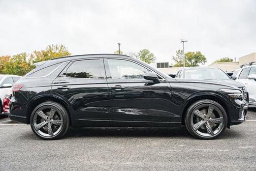 2023 Genesis GV70 2.5T