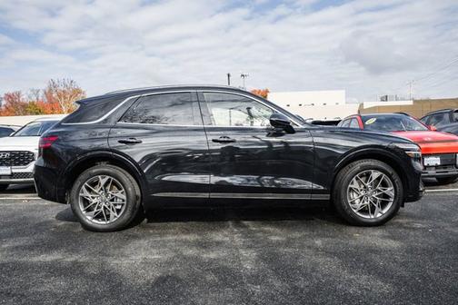 2025 Genesis GV70 2.5T