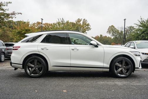 2025 Genesis GV70 2.5T