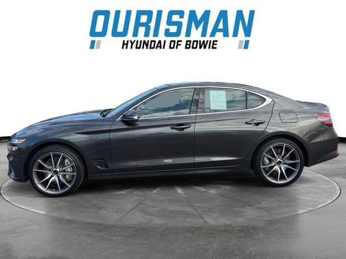 2025 Genesis G70 2.5T