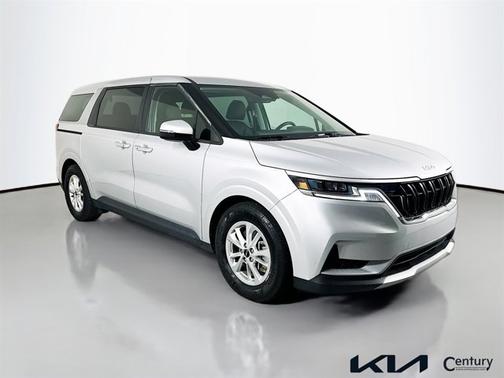 2023 Kia Carnival LX