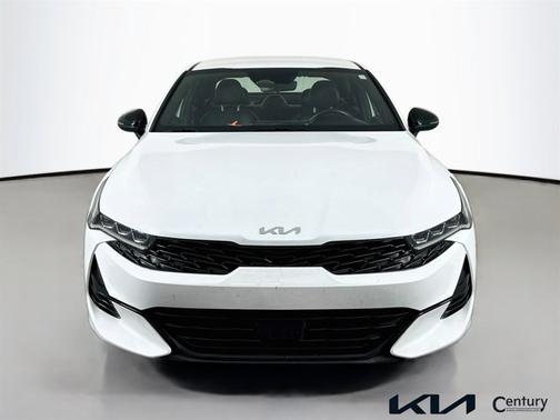 Glacial White Pearl 2023 Kia K5 GT-Line