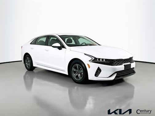 2023 Kia K5 LXS