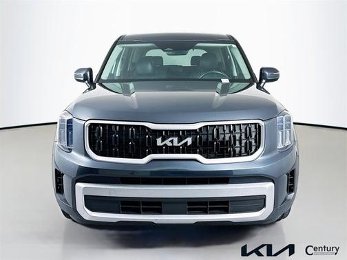 2023 Kia Telluride LX