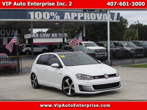 2016 Volkswagen Golf GTI 2.0T SE 4-Door