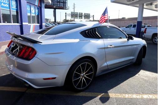 2017 Ford Mustang EcoBoost