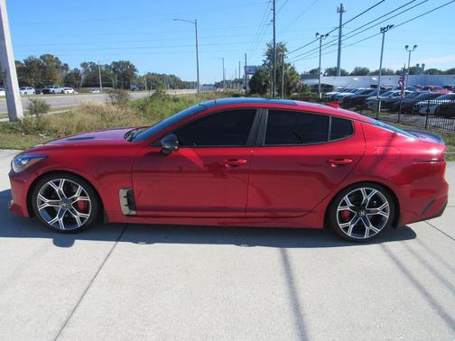 2018 Kia Stinger GT1
