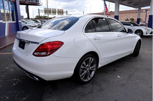 2016 Mercedes-Benz C-Class Sport