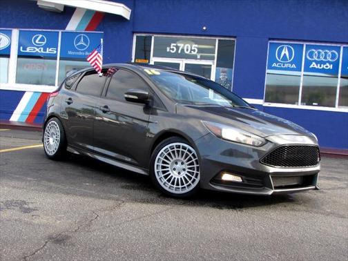 2016 Ford Focus ST