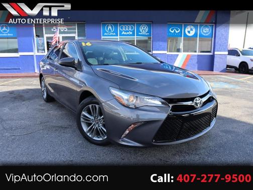 2016 Toyota Camry SE w/Special Edition Pkg
