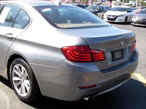 2015 BMW 528 4dr Sdn 528i RWD