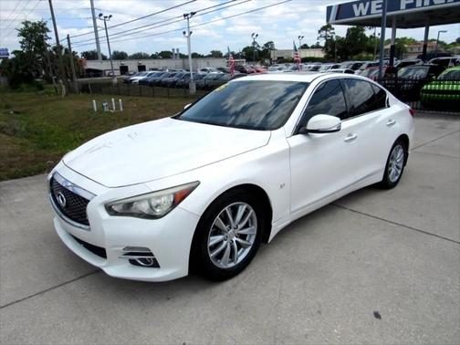 2015 INFINITI Q50 Premium