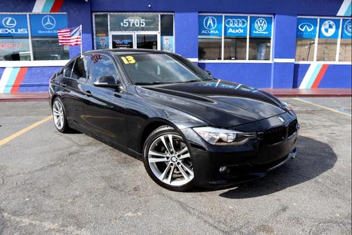 2013 BMW 328 4dr Sdn 328i RWD