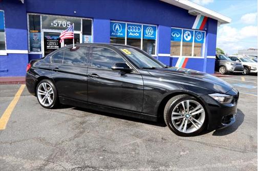 2013 BMW 328 4dr Sdn 328i RWD