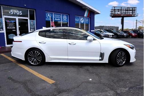 2018 Kia Stinger Premium