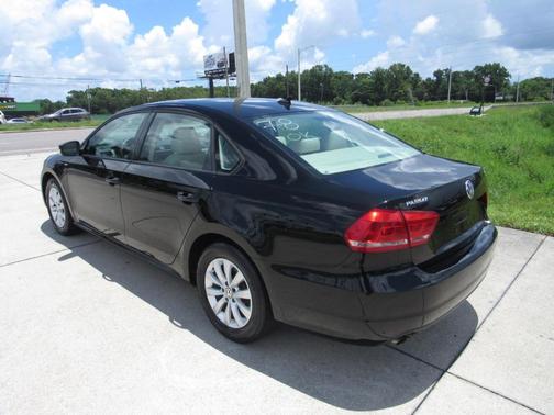 2015 Volkswagen Passat 1.8T S