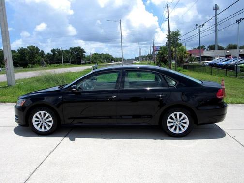 2015 Volkswagen Passat 1.8T S