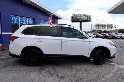 2018 Mitsubishi Outlander SEL