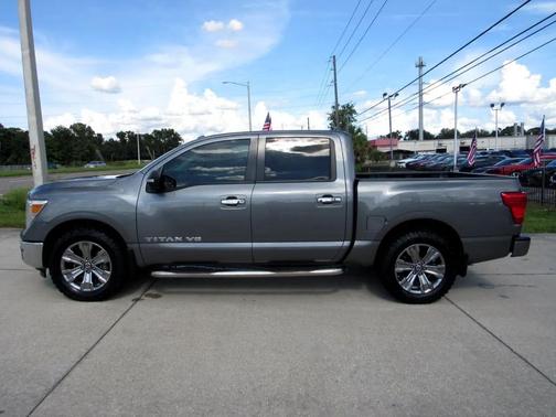 2018 Nissan Titan SV