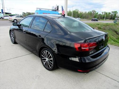 2016 Volkswagen Jetta 1.8T Sport