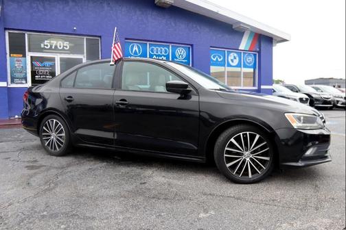 2016 Volkswagen Jetta 1.8T Sport