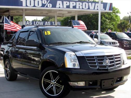 2013 Cadillac Escalade EXT Premium