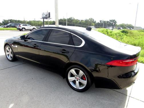2018 Jaguar XF 25t