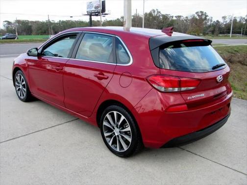 2019 Hyundai Elantra GT Base