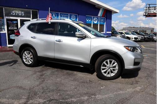 2017 Nissan Rogue SV