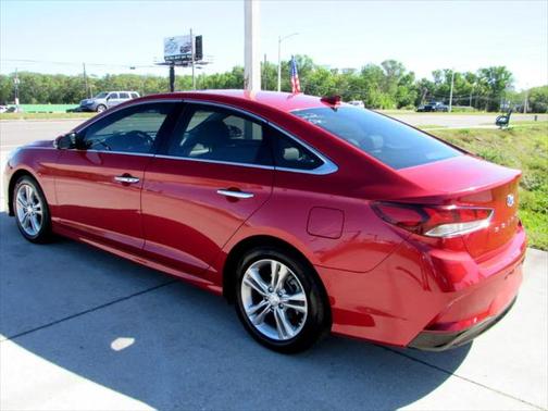 2018 Hyundai SONATA Limited