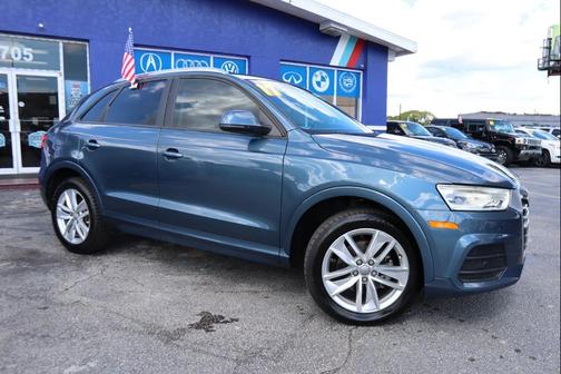 2017 Audi Q3 2.0T Premium