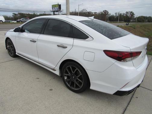 2018 Hyundai SONATA Sport 2.0T